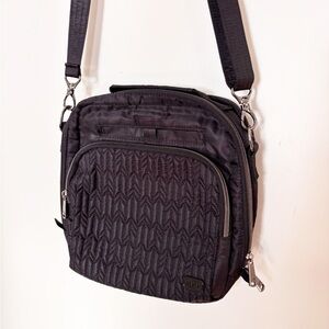 NWOT Lug Ranger Crossbody in black
